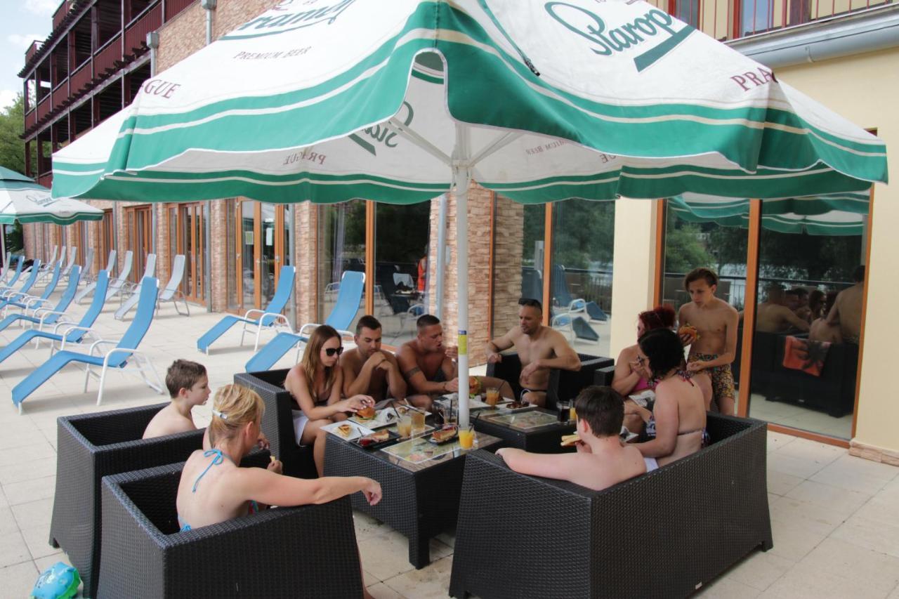 To Wellness Hotel Bánk Exteriör bild