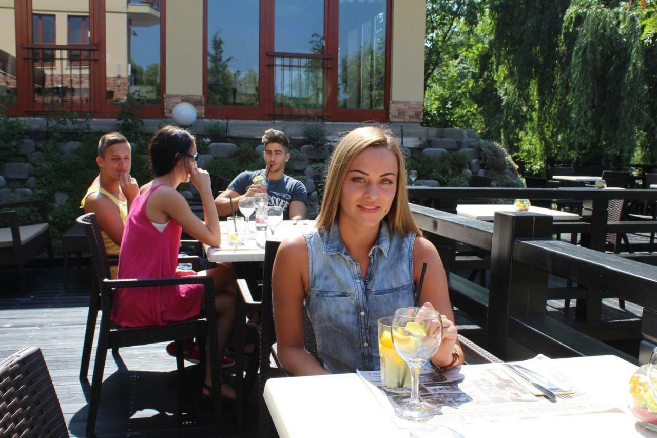 To Wellness Hotel Bánk Exteriör bild